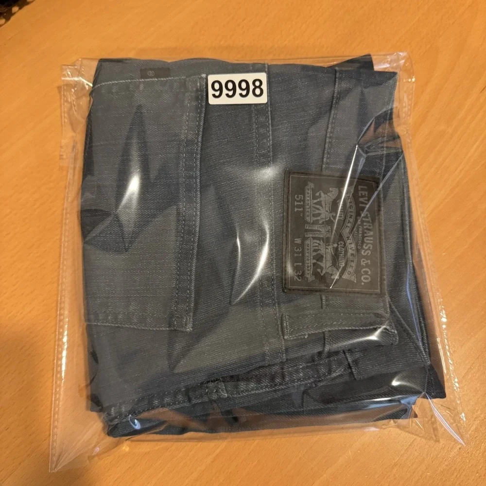 Levi's 511 Jeans Mens 31x32 Blue Slim Fit Stretch Dark Wash‎ Denim Pants